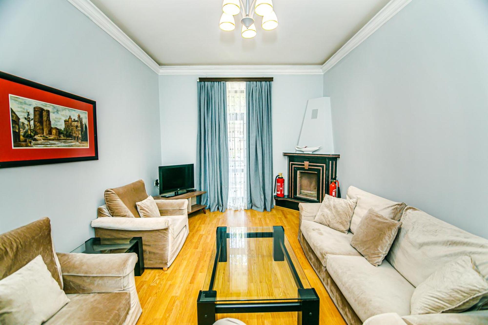 Azneft Royal Suite Apartment Sea View Баку Екстер'єр фото