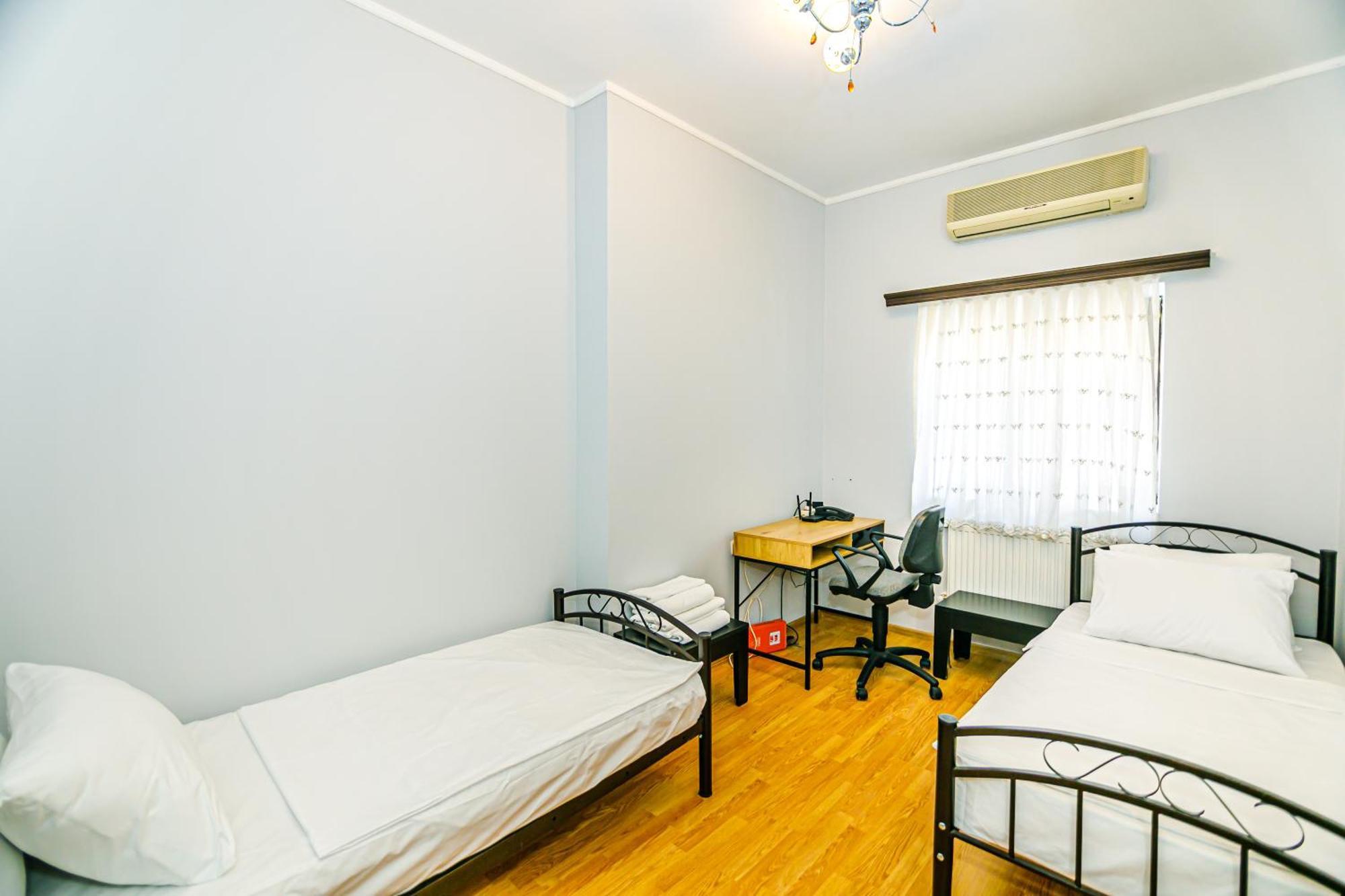 Azneft Royal Suite Apartment Sea View Баку Екстер'єр фото